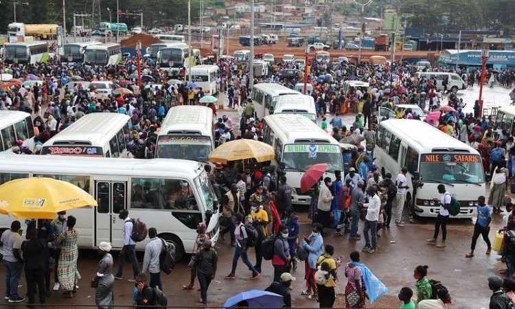 Passengers in Kigali traveling to south,west and east ushered to specific bus parks amid holidays