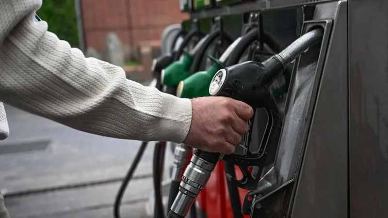 Oil prices rise as US-Iran tensions threaten energy supplies