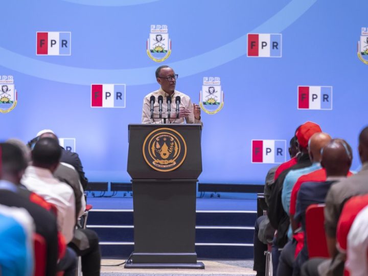 President Kagame urges RPF Inkotanyi members not to be “Useless”