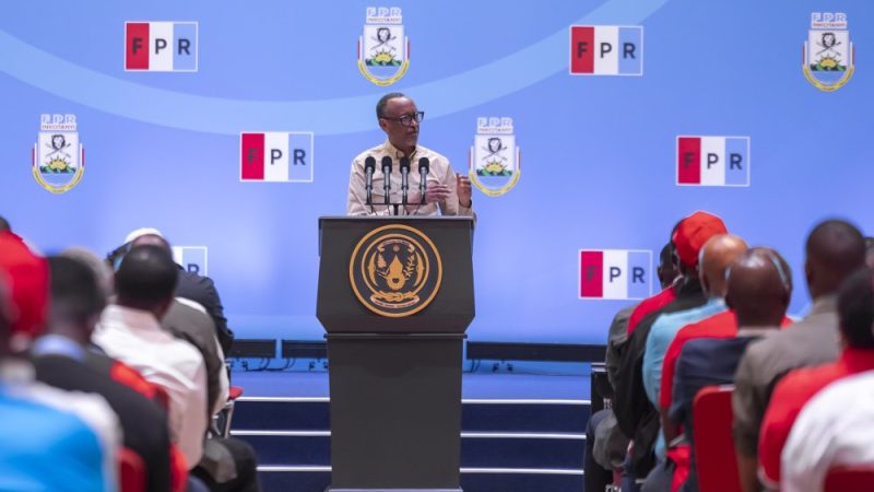 President Kagame urges RPF Inkotanyi members not to be “Useless”